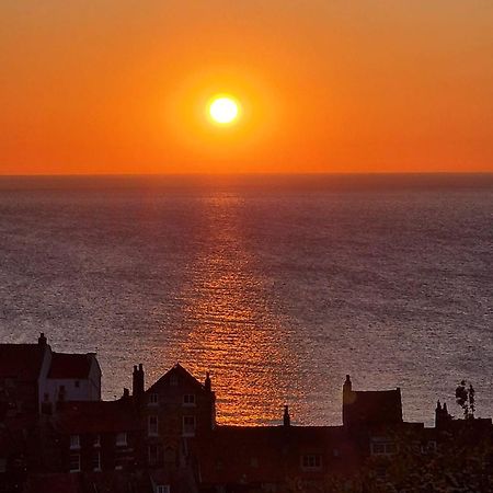 Robin Hood'S Bay Coastguard'S Cottage With A View 외부 사진
