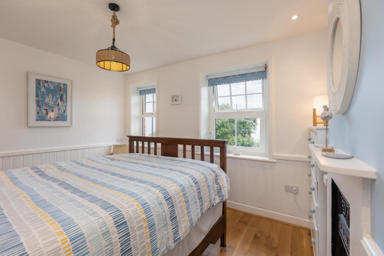 Robin Hood'S Bay Coastguard'S Cottage With A View 외부 사진