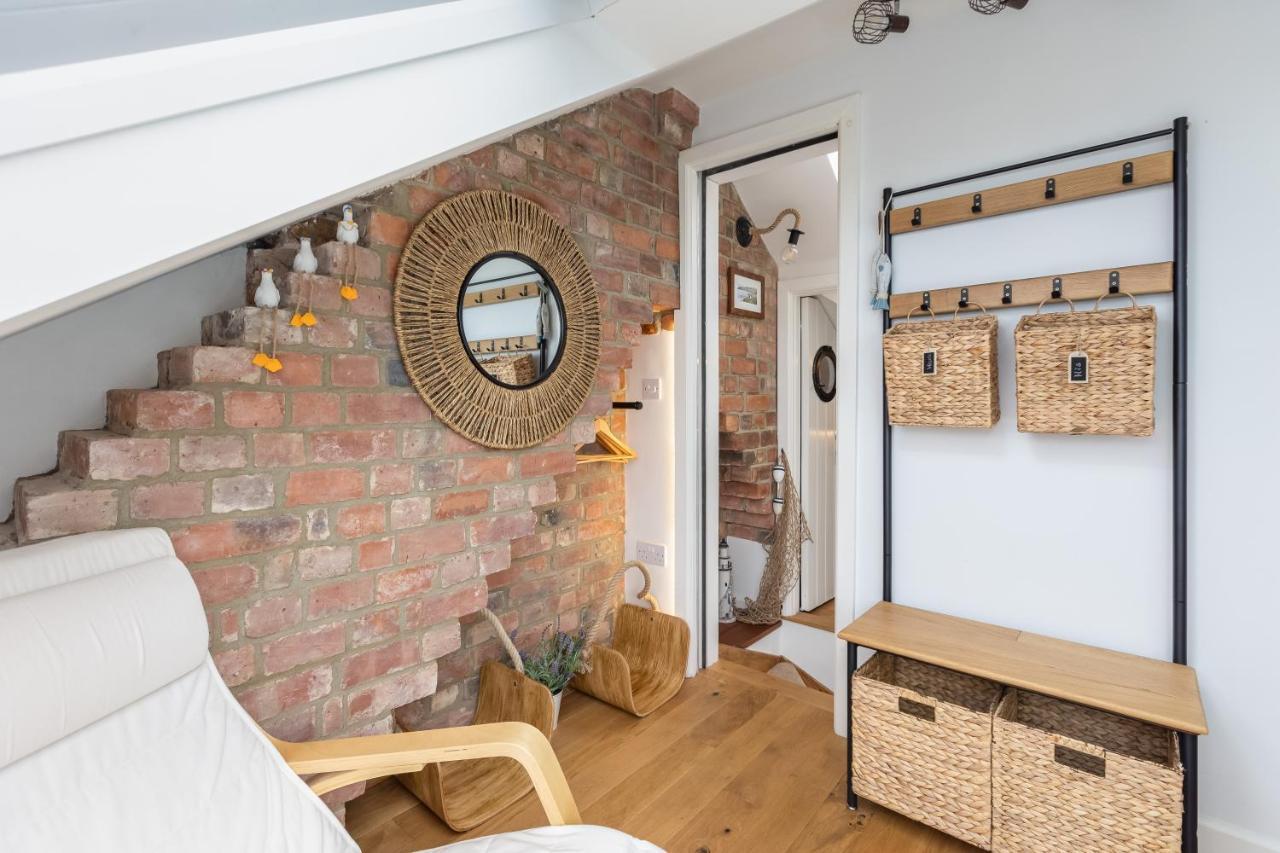 Robin Hood'S Bay Coastguard'S Cottage With A View 외부 사진