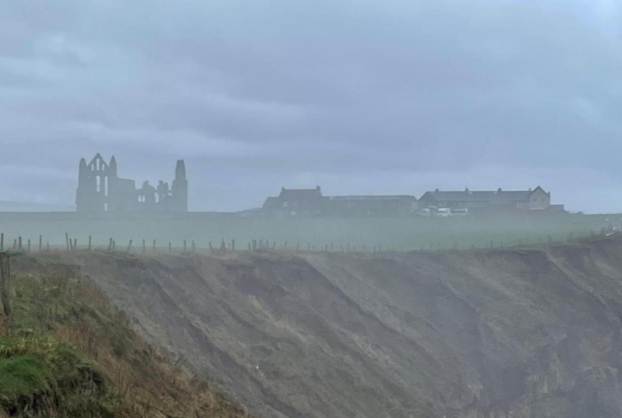 Robin Hood'S Bay Coastguard'S Cottage With A View 외부 사진